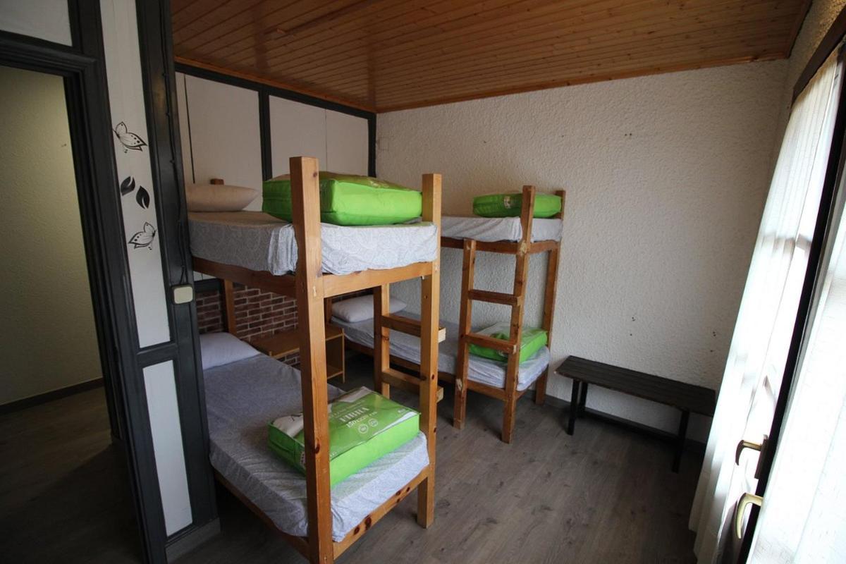 Albergue Triton - Villanúa Buitenkant foto